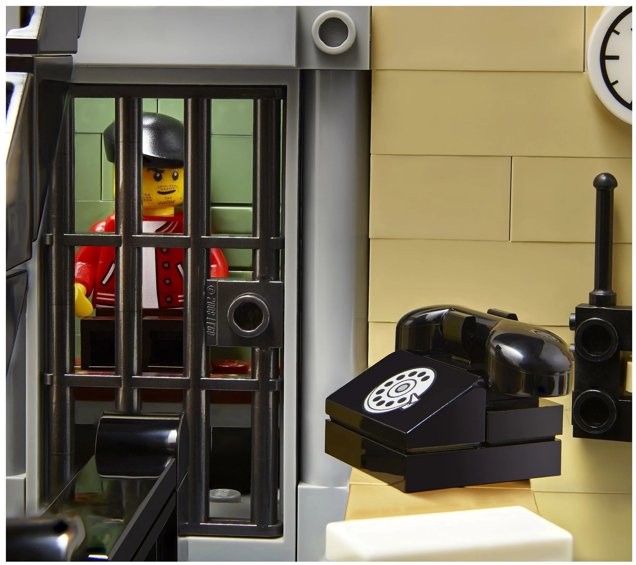 Конструктор LEGO Creator 10278 Полицейский участок Фото 5