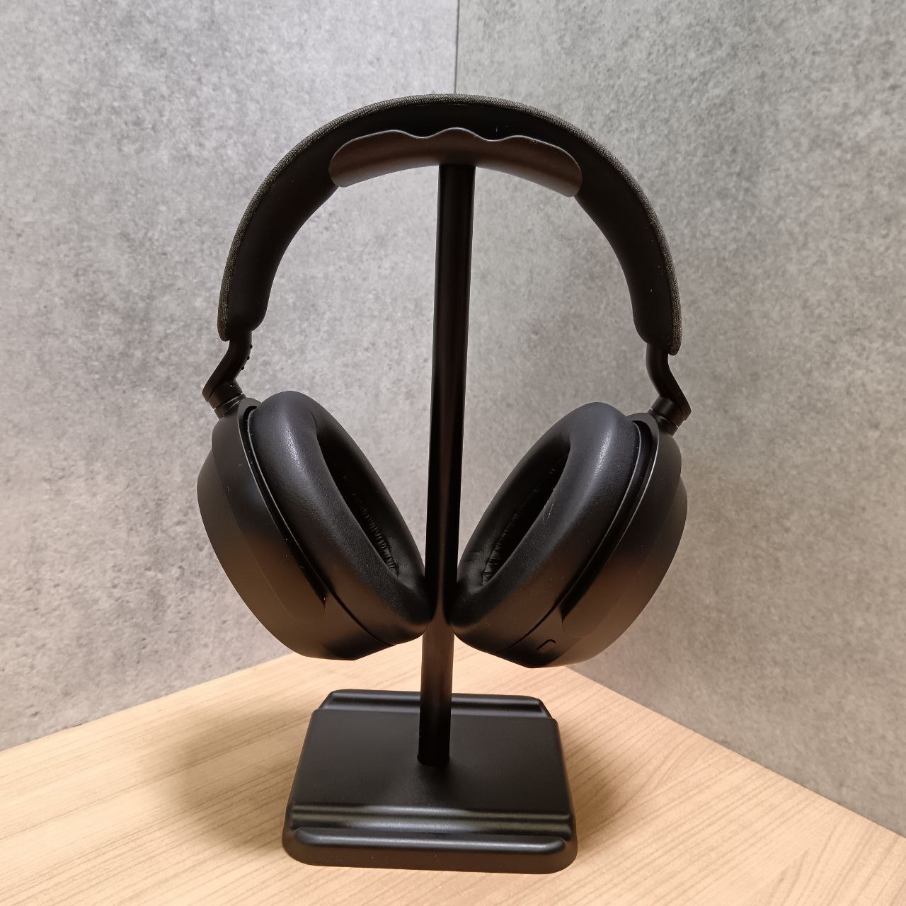 Беспроводные наушники Sennheiser Momentum 4, черный Фото 3