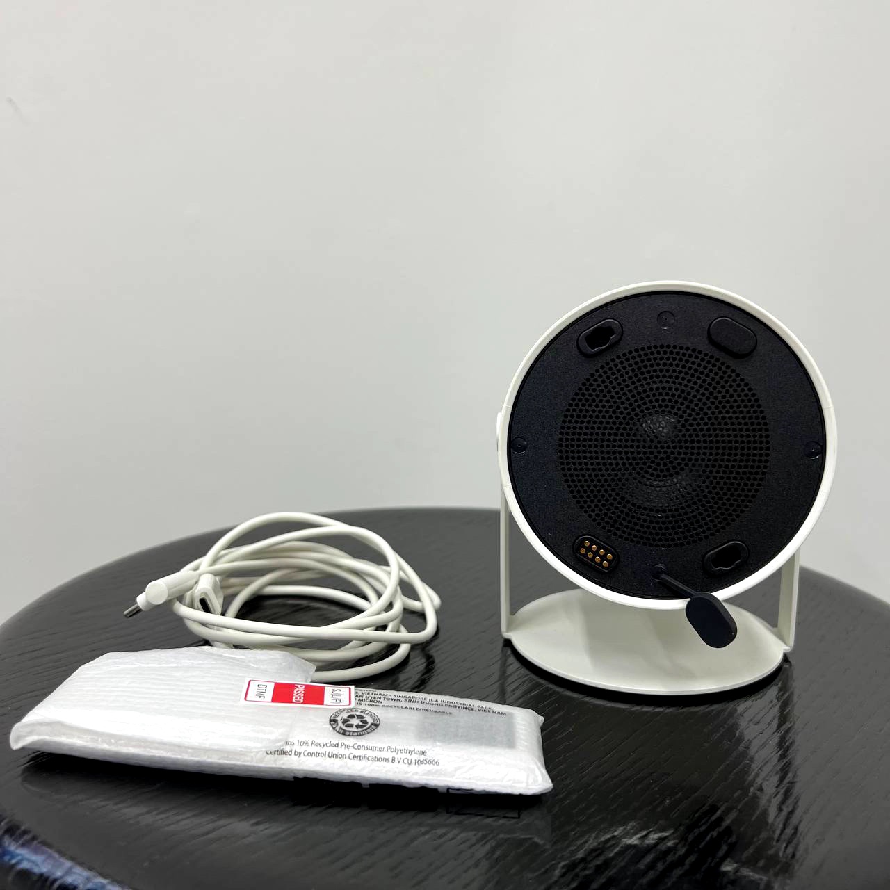 Проектор Samsung LSP3B The Freestyle Full HD Фото 4