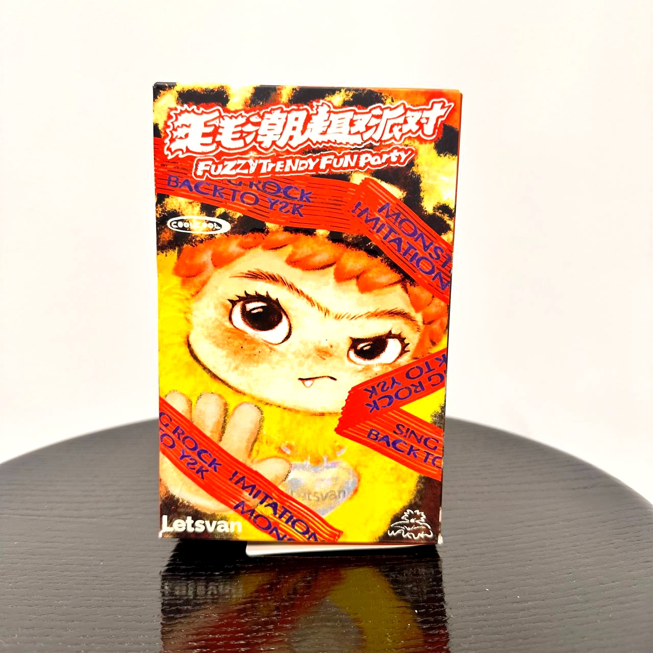 Мягкая игрушка Wakuku Fuzzy Trendy Fun Party Series (1 штука) Фото 1