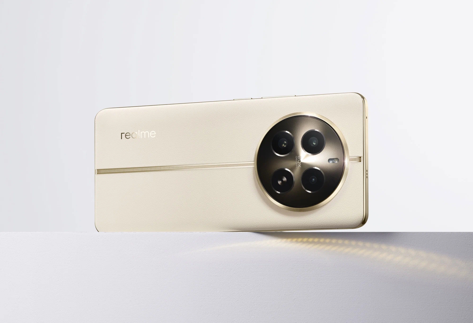 Смартфон Realme 12 Pro 8/256 Гб, бежевый Фото 3