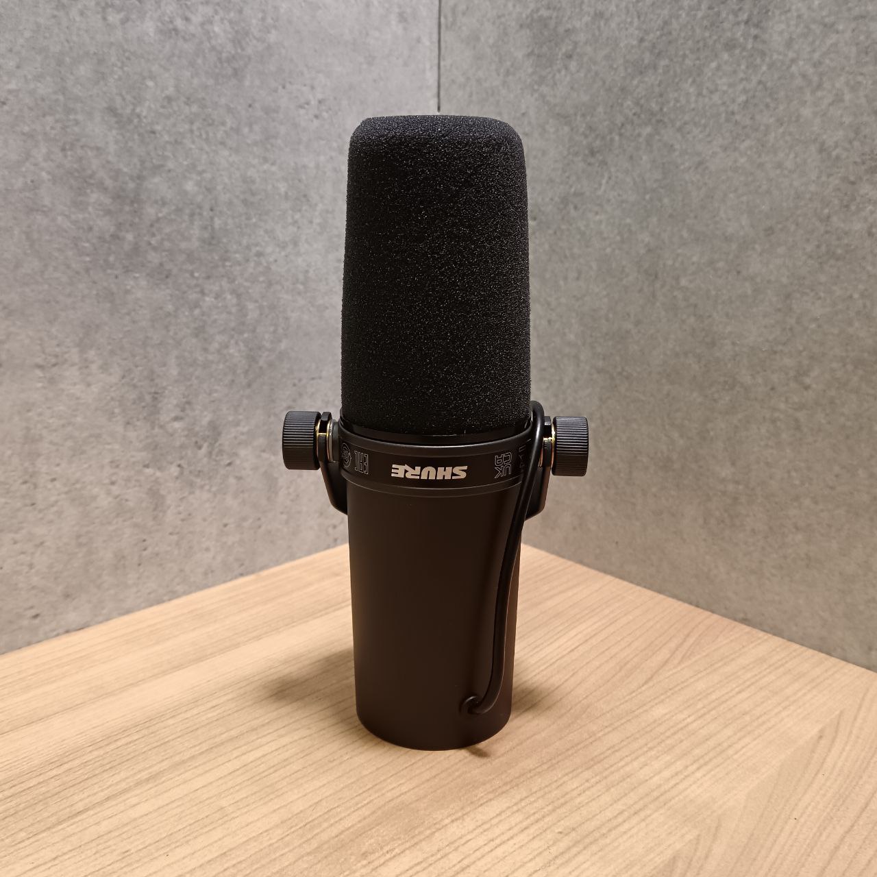 Микрофон Shure SM7B, черный Фото 2
