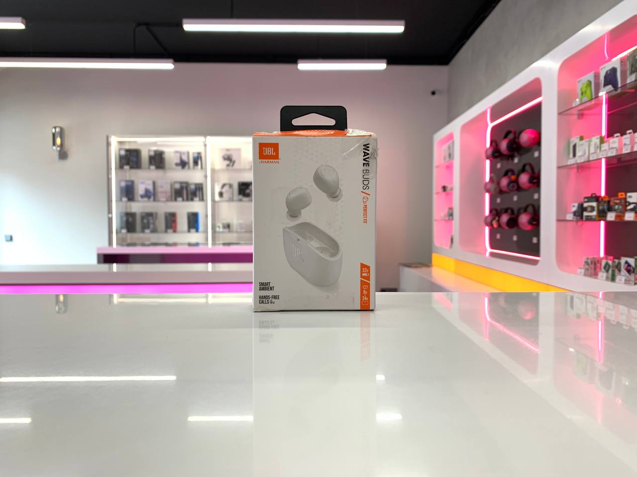 JBL Wave Buds, белый Фото 1