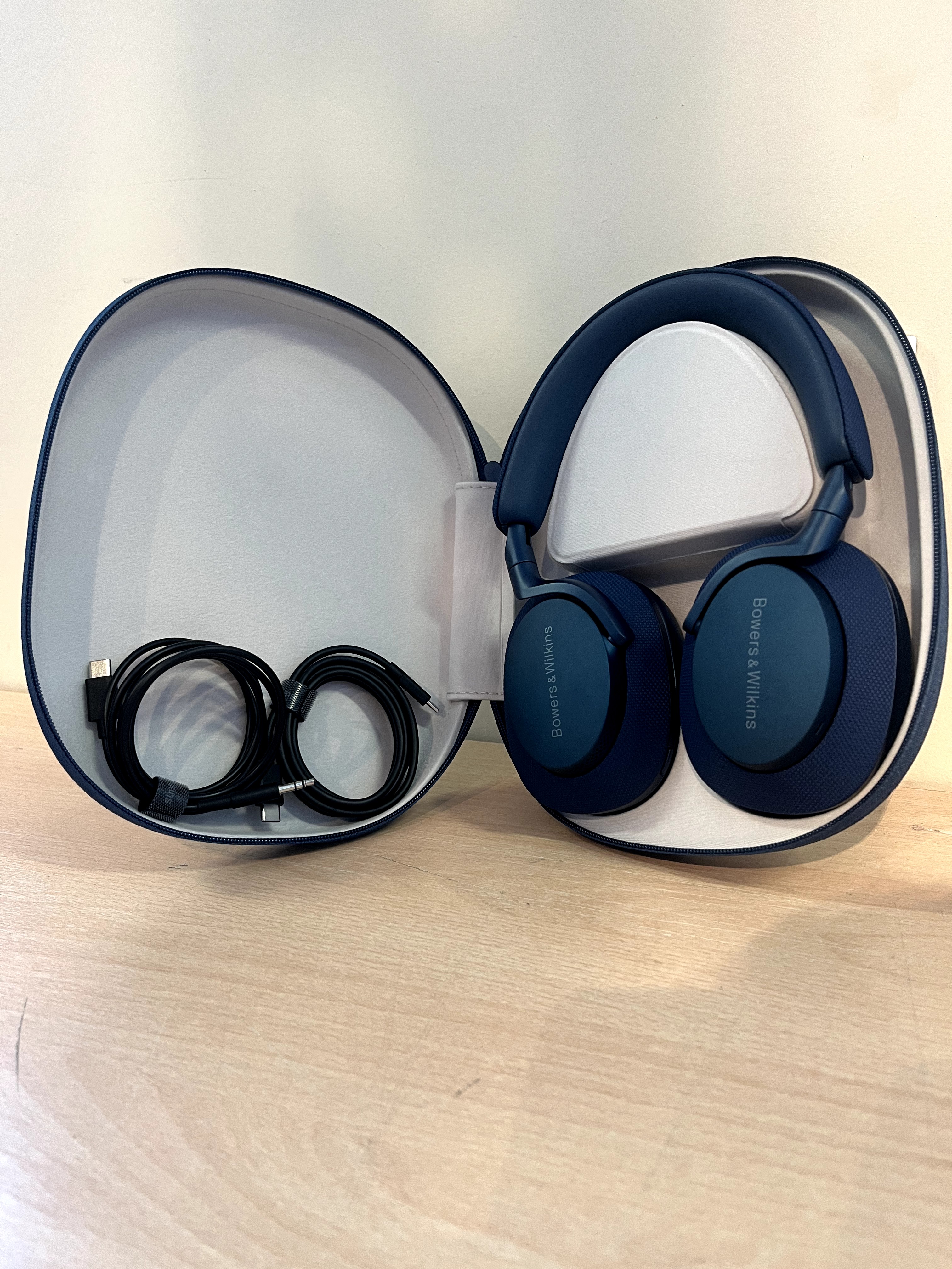 Беспроводные наушники Bowers & Wilkins Px7 S2e, синий Фото 3
