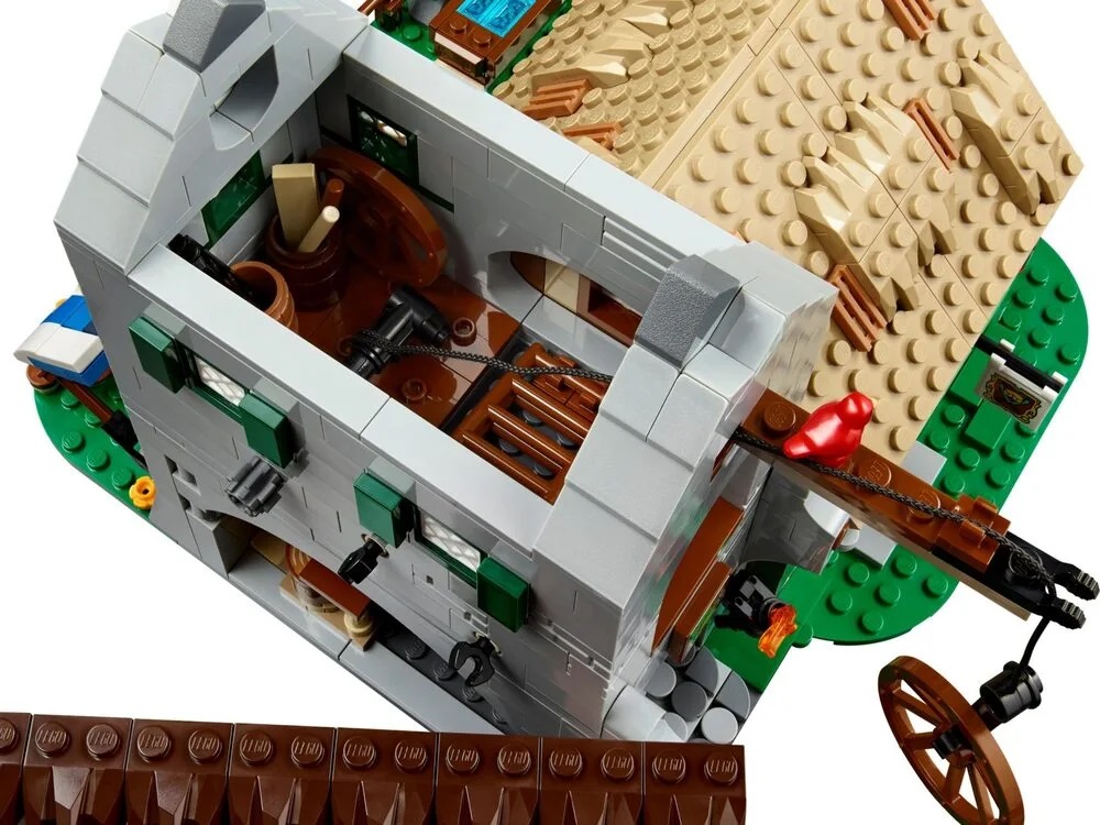 Лего 10332 Средневековая городская площадь Айконс Фото 8