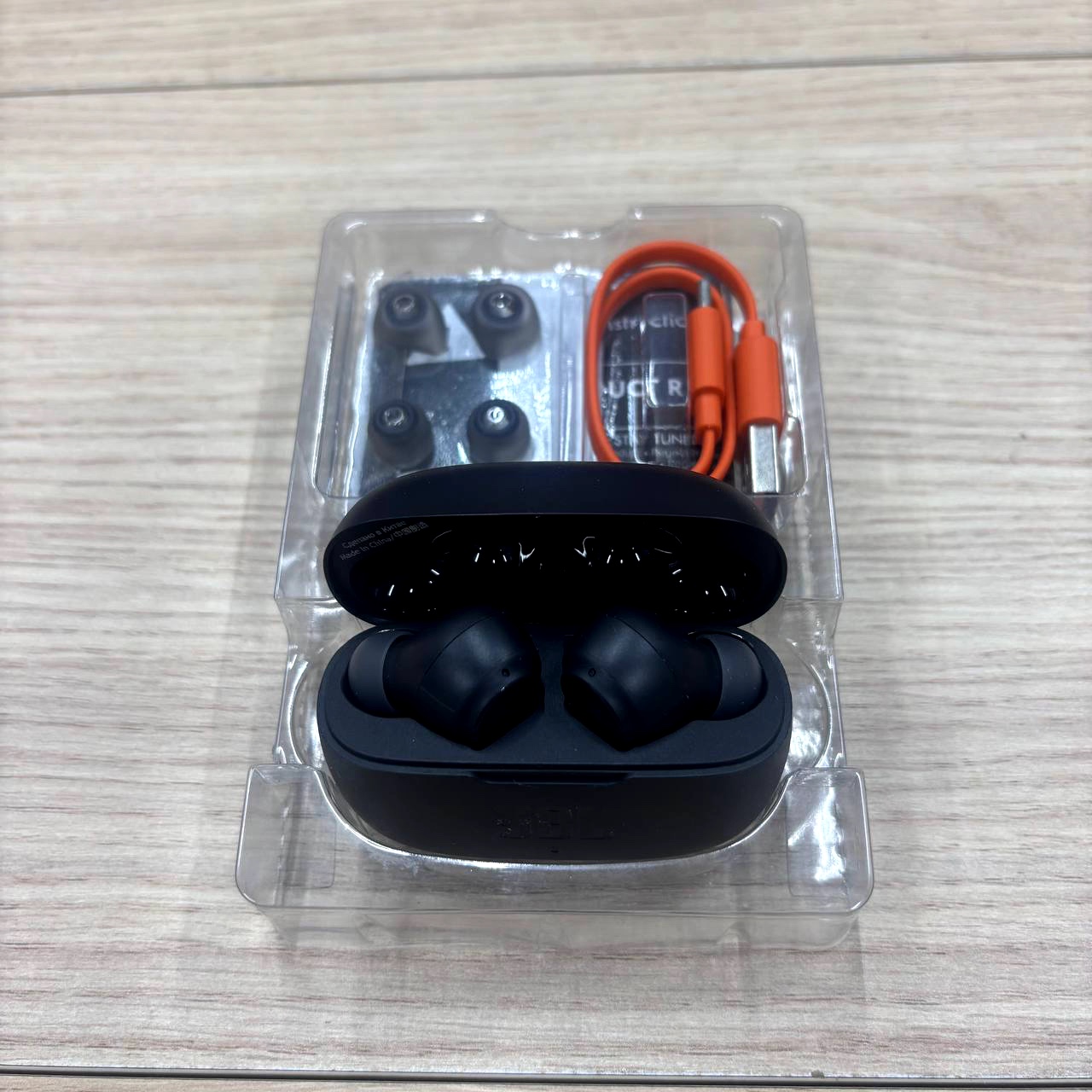 Беспроводные наушники JBL Wave 200, черный Фото 3