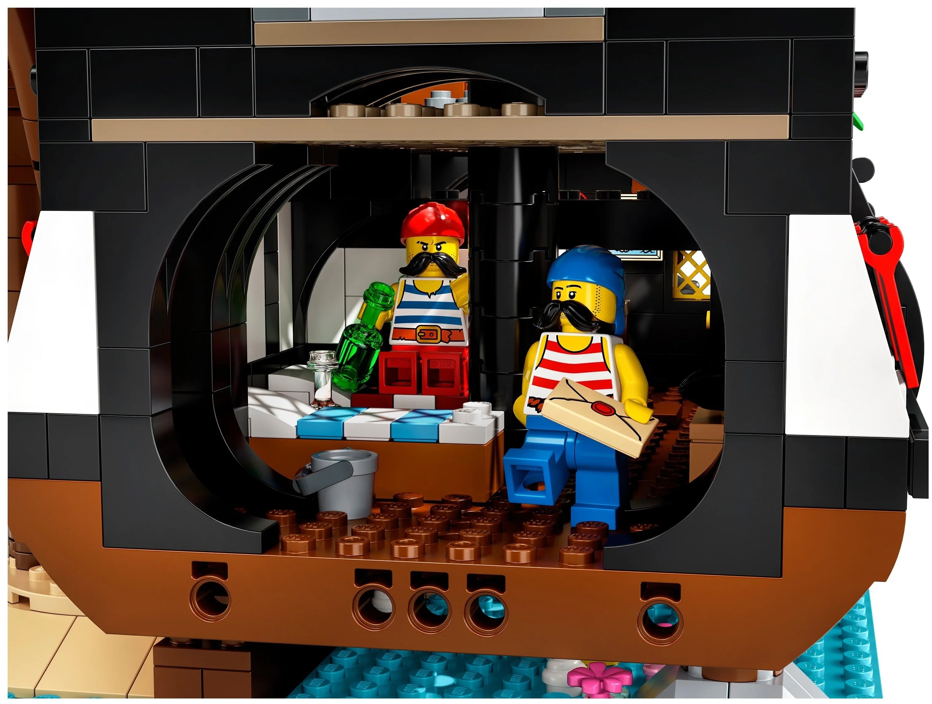Конструктор LEGO Ideas 21322 Пираты Залива Барракуды Фото 4