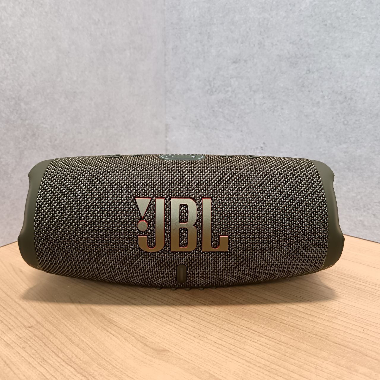 JBL Charge 5, зеленый Фото 1