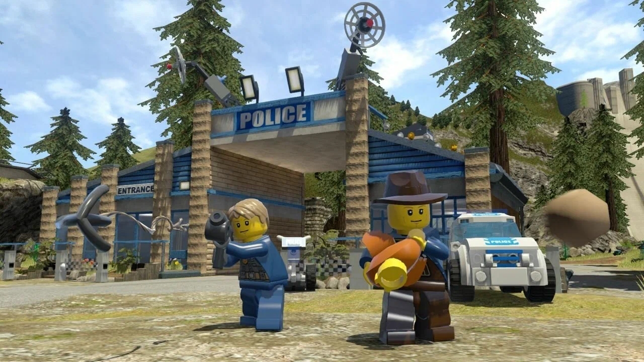 Игра LEGO City Undercover для PlayStation 4 Фото 2