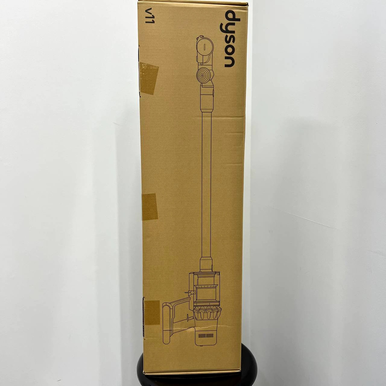 Вертикальный пылесос Dyson V11 Extra (SV28), красный_element_detail_photo