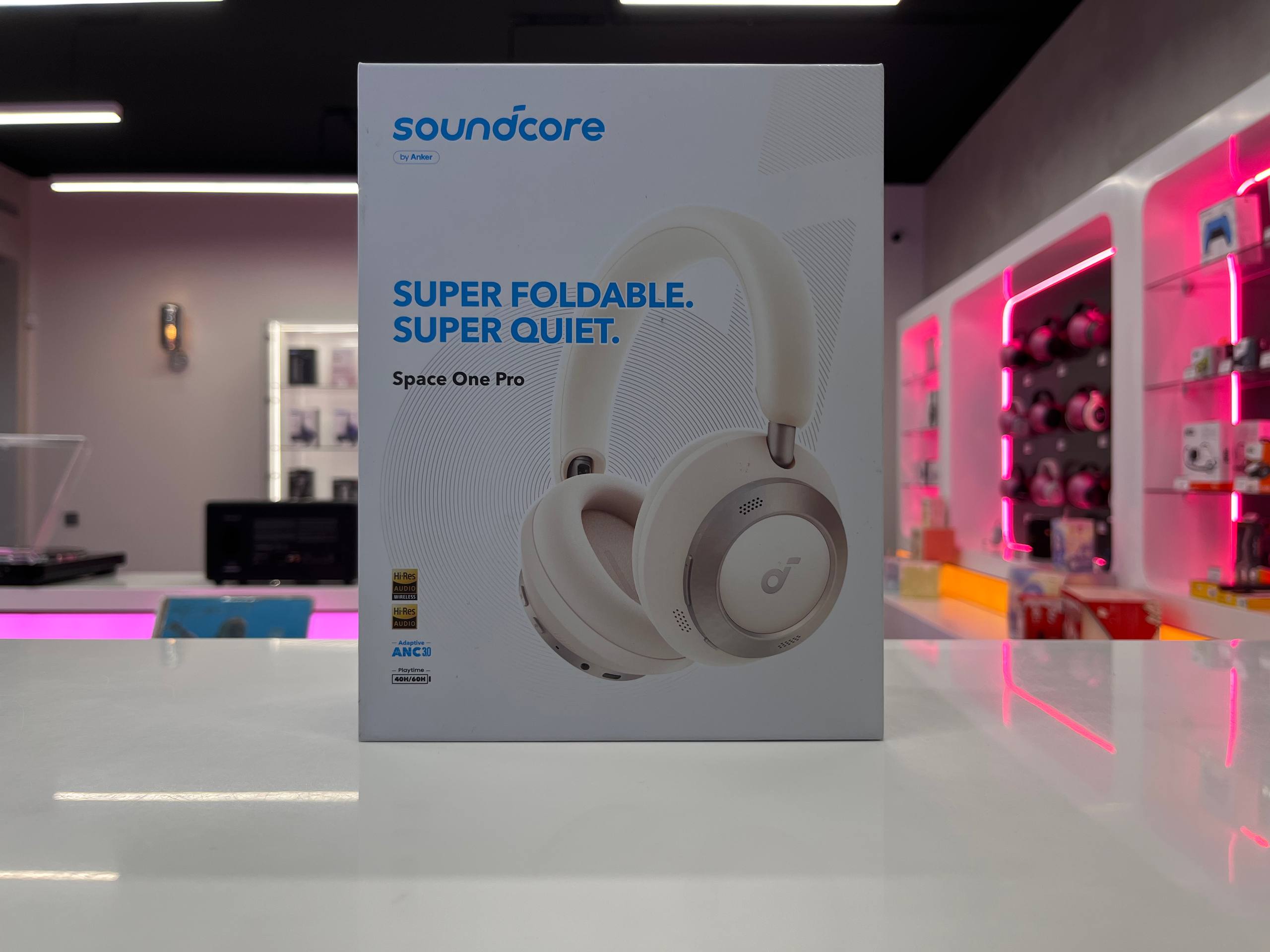 Anker Soundcore Space one Pro, белый Фото 1