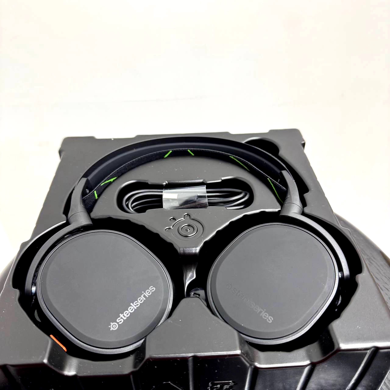 Беспроводные игровые наушники Steelseries Arctis 9X Xbox, черный Фото 2