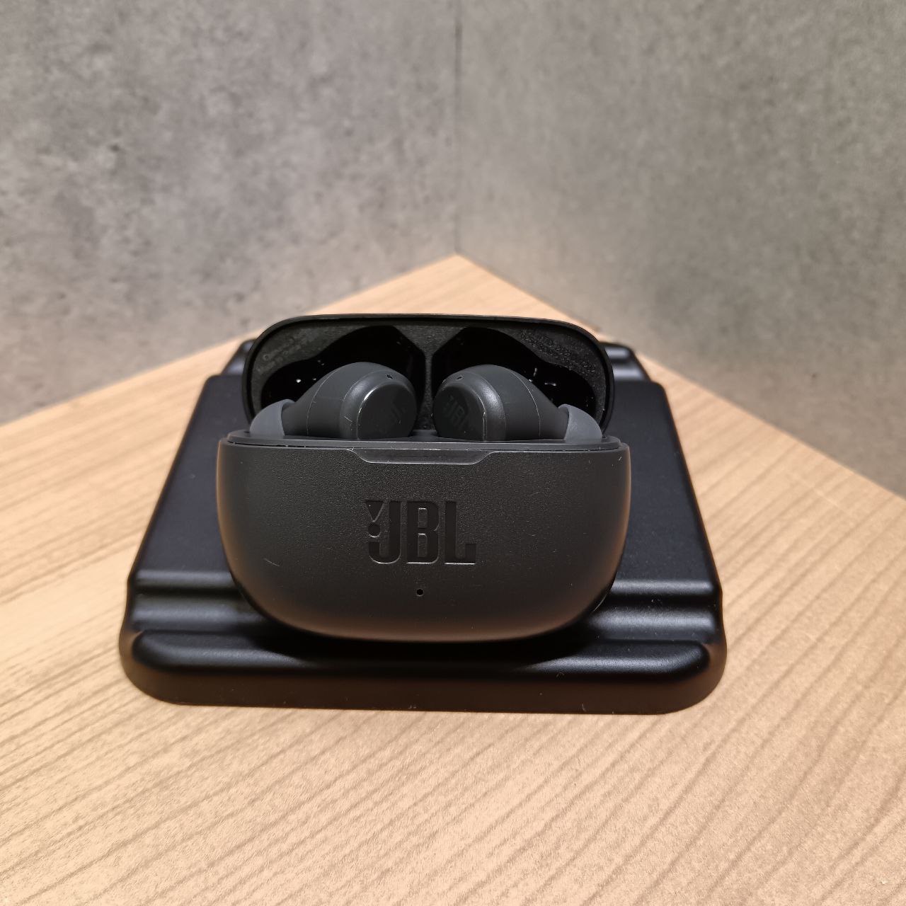 Беспроводные наушники JBL Wave 200, черный Фото 3