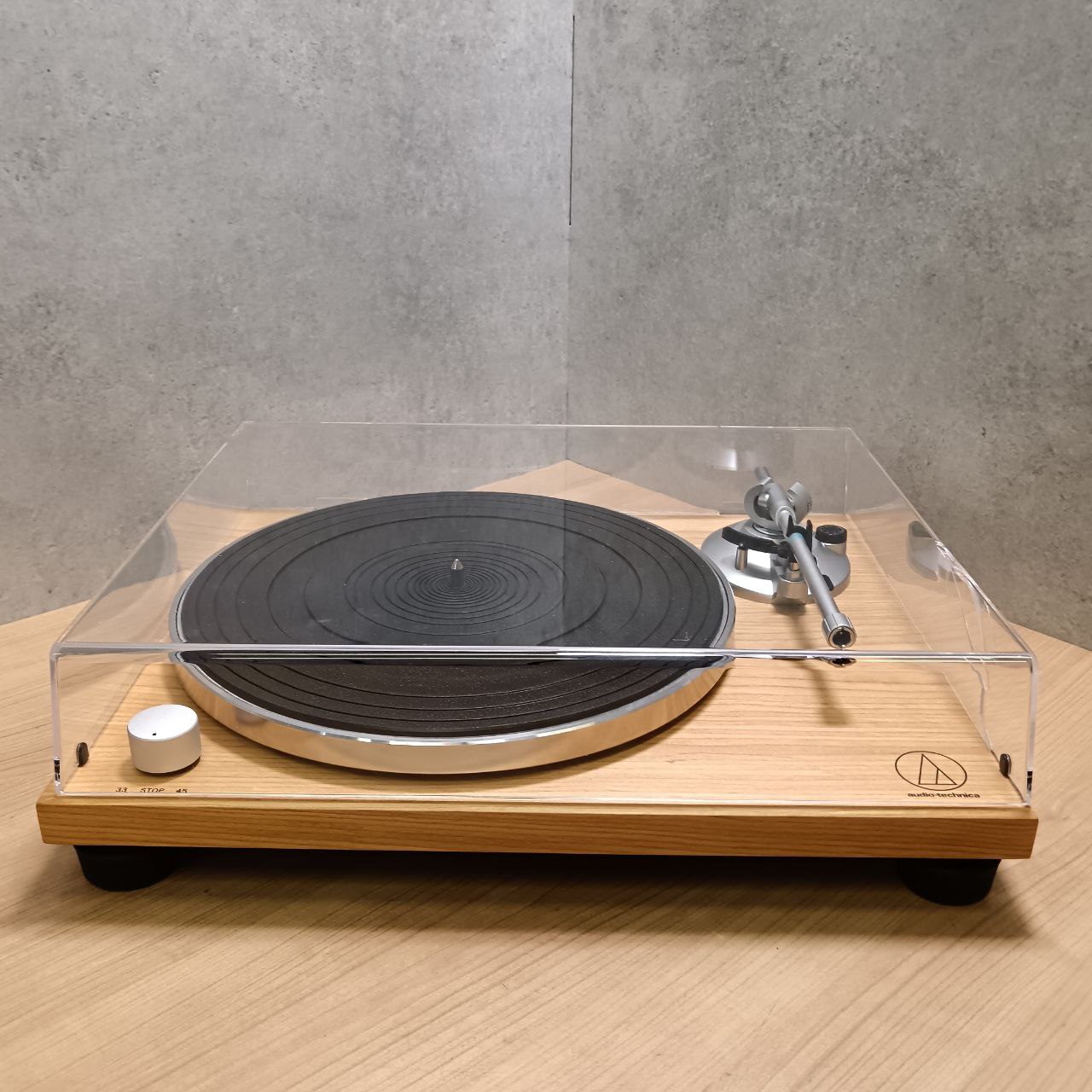 Audio-Technica AT-LPW30TK, коричневый Фото 2