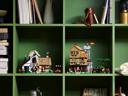 Лего 10332 Средневековая городская площадь Айконс Фото 14