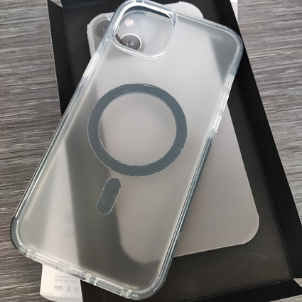Чехол Uniq для iPhone 14 Plus Combat AF Charcoal (MagSafe), черный Фото 3