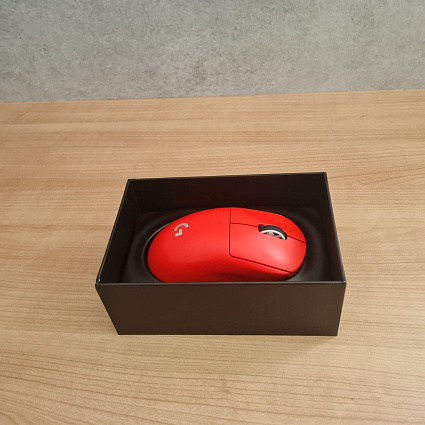 Беспроводная мышь Logitech Pro X Superlight, красный Фото 3