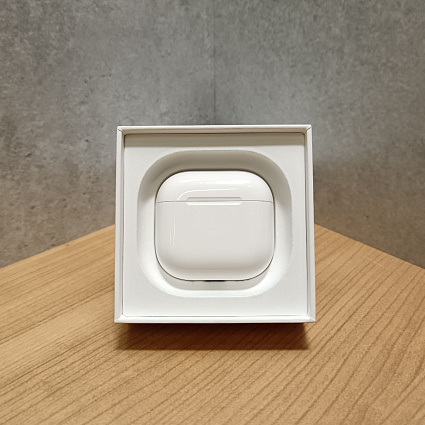 Беспроводные наушники Apple AirPods (4-го поколения) с активным шумоподавлением, белый Фото 3