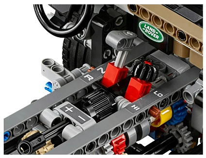 Конструктор LEGO Technic 42110 Land Rover Defender Фото 12