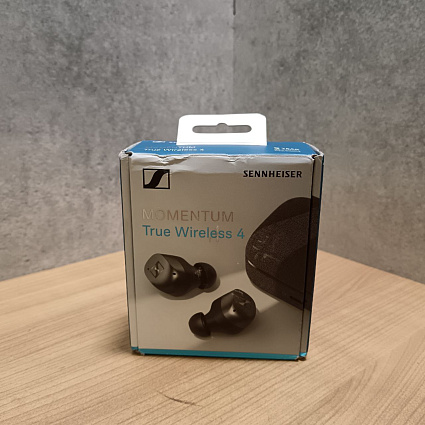 Беспроводные наушники Sennheiser Momentum True Wireless 4, черный Фото 2