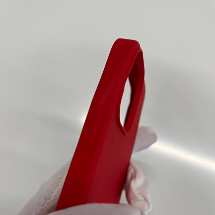 Чехол vlp Silicone case with MagSafe для iPhone 13 Pro, красный Фото 3