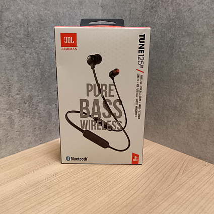 Беспроводные наушники JBL TUNE 125BT, черный Фото 2