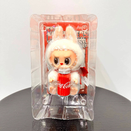 Мягкая игрушка Pop Mart Labubu The Monsters x Coca-Cola Blind Box (1 штука) Фото 3