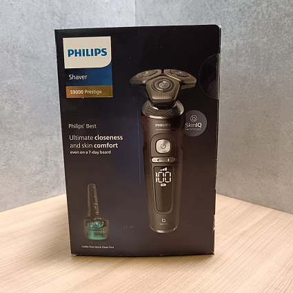 Электробритва Philips Shaver S9000 Prestige SP9840/32 Фото 2