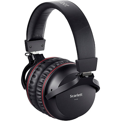 Студийный комплект Focusrite Scarlett Solo Studio 4th Gen, разноцветный Фото 4