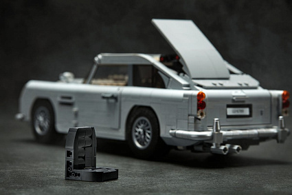 Конструктор LEGO Creator 10262 Джеймс Бонд: Aston Martin DB5 Фото 8