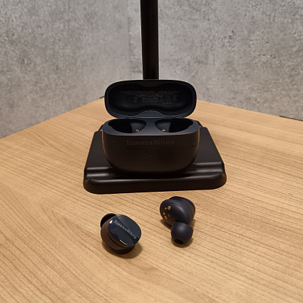 Беспроводные наушники Bowers & Wilkins Pi6, черный Фото 3