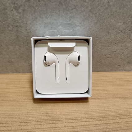Наушники Apple EarPods Lightning Фото 3