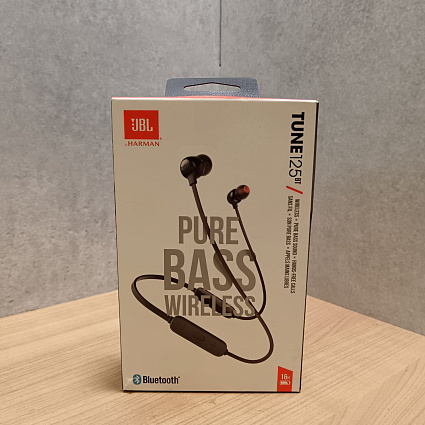JBL TUNE 125BT, черный Фото 2
