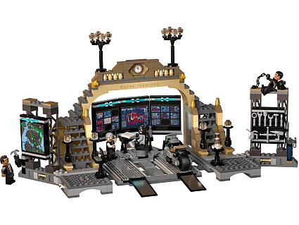 Конструктор LEGO Super Heroes 76183 Бэтпещера: схватка с Загадочником Фото 4