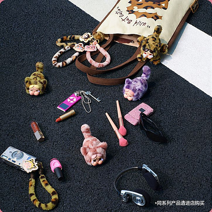 Коллекционная фигурка Pop Mart CRYBABY Wild but Cutie Series - Vinyl Plush Pendant Blind Box (1 штука) Фото 11