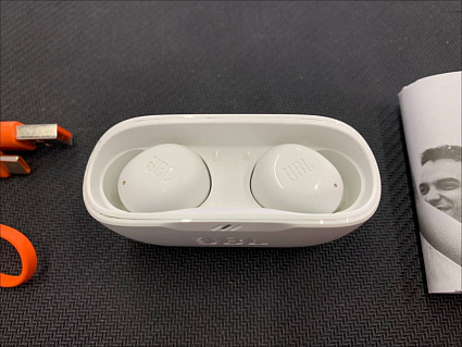 JBL Wave Buds, белый Фото 5