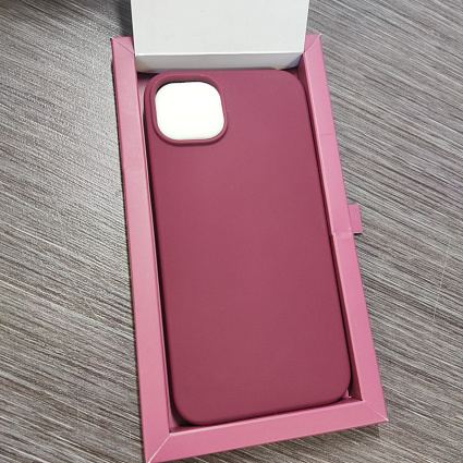 Чехол vlp Silicone case with MagSafe для iPhone 14, «марсала» Фото 3